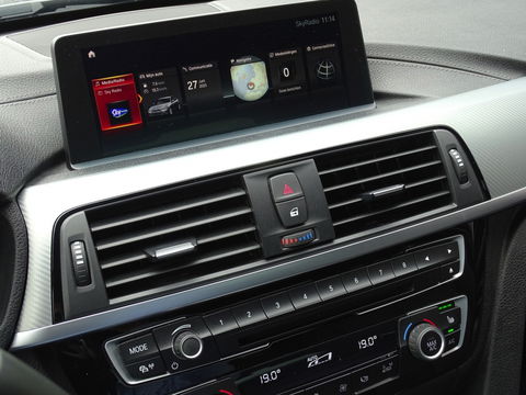 BMW 3-serie 320i TwinTurbo Power / High Exec. M-Individual / LED / *NAP*