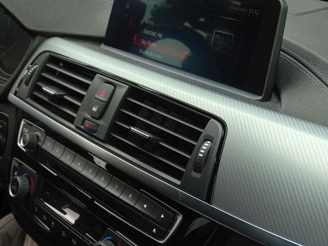 BMW 3-serie 320i TwinTurbo Power / High Exec. M-Individual / LED / *NAP*