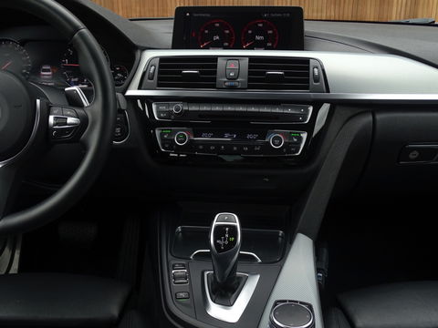 BMW 3-serie 320i TwinTurbo Power / High Exec. M-Individual / LED / *NAP*