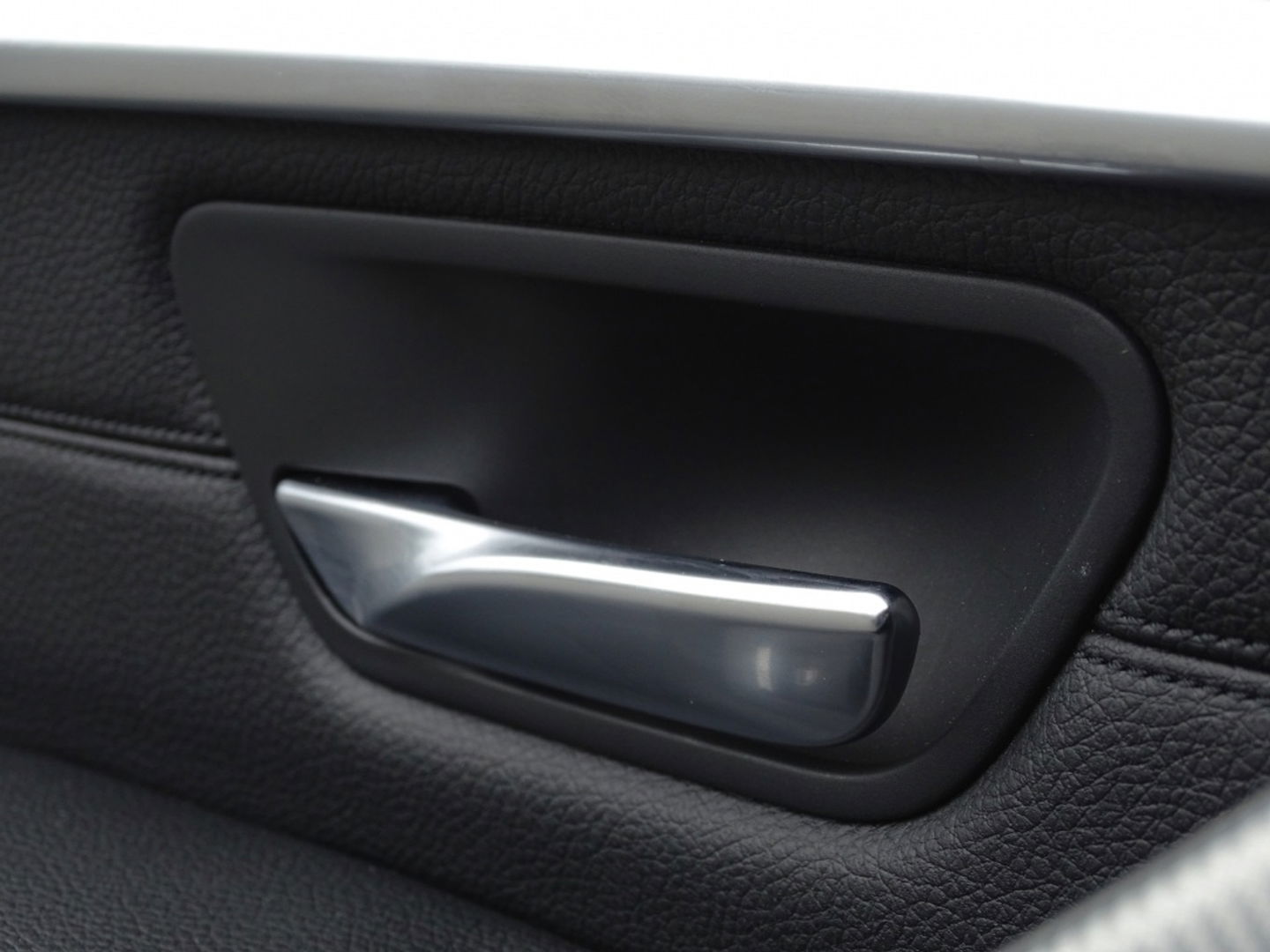 BMW 3-serie 320i TwinTurbo Power / High Exec. M-Individual / LED / *NAP*