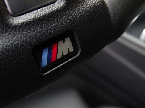 BMW 3-serie 320i TwinTurbo Power / High Exec. M-Individual / LED / *NAP*