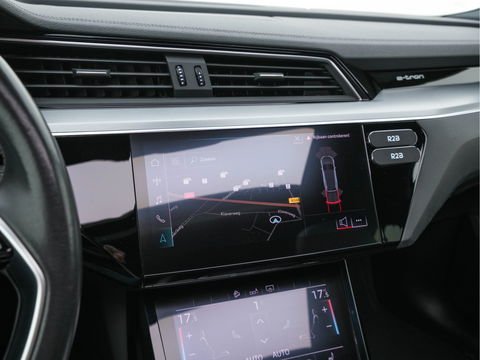 Audi e-tron 50 quattro Launch edition Black 71 kWh (INCL-BTW) *PANO | 1/2LEATHER | DIGI-COCKPIT | FULL-LED | MEMORY-PACK | ADAPTIVE-CRUISE | SPORT-SEATS | NAVI-FULLMAP | HEATED-SEATS | KEYLESS | SHIFT-PADDLES*