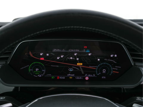 Audi e-tron 50 quattro Launch edition Black 71 kWh (INCL-BTW) *PANO | 1/2LEATHER | DIGI-COCKPIT | FULL-LED | MEMORY-PACK | ADAPTIVE-CRUISE | SPORT-SEATS | NAVI-FULLMAP | HEATED-SEATS | KEYLESS | SHIFT-PADDLES*