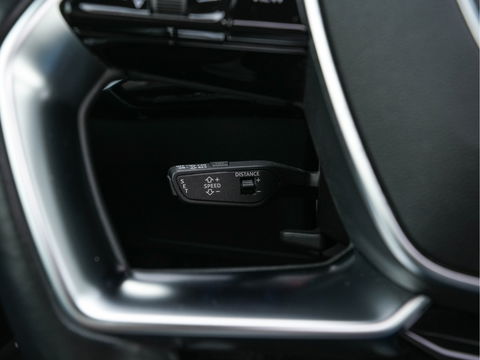Audi e-tron 50 quattro Launch edition Black 71 kWh (INCL-BTW) *PANO | 1/2LEATHER | DIGI-COCKPIT | FULL-LED | MEMORY-PACK | ADAPTIVE-CRUISE | SPORT-SEATS | NAVI-FULLMAP | HEATED-SEATS | KEYLESS | SHIFT-PADDLES*