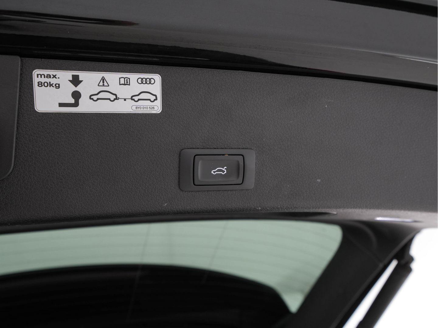 Audi e-tron 50 quattro Launch edition Black 71 kWh (INCL-BTW) *PANO | 1/2LEATHER | DIGI-COCKPIT | FULL-LED | MEMORY-PACK | ADAPTIVE-CRUISE | SPORT-SEATS | NAVI-FULLMAP | HEATED-SEATS | KEYLESS | SHIFT-PADDLES*