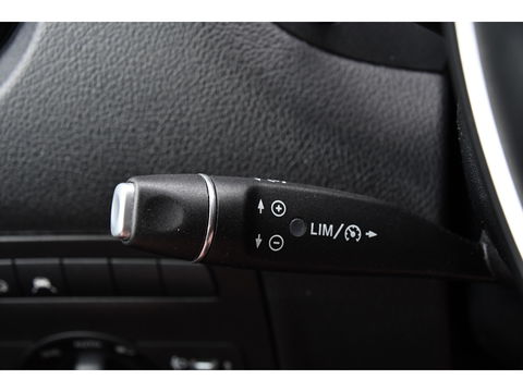 Mercedes-Benz Vito 119 CDI L3 DC Black Edition Cruise, Camera, Carplay, Leder, 190PK, LED, 2x Elektrische Schuifdeur, Uniek!