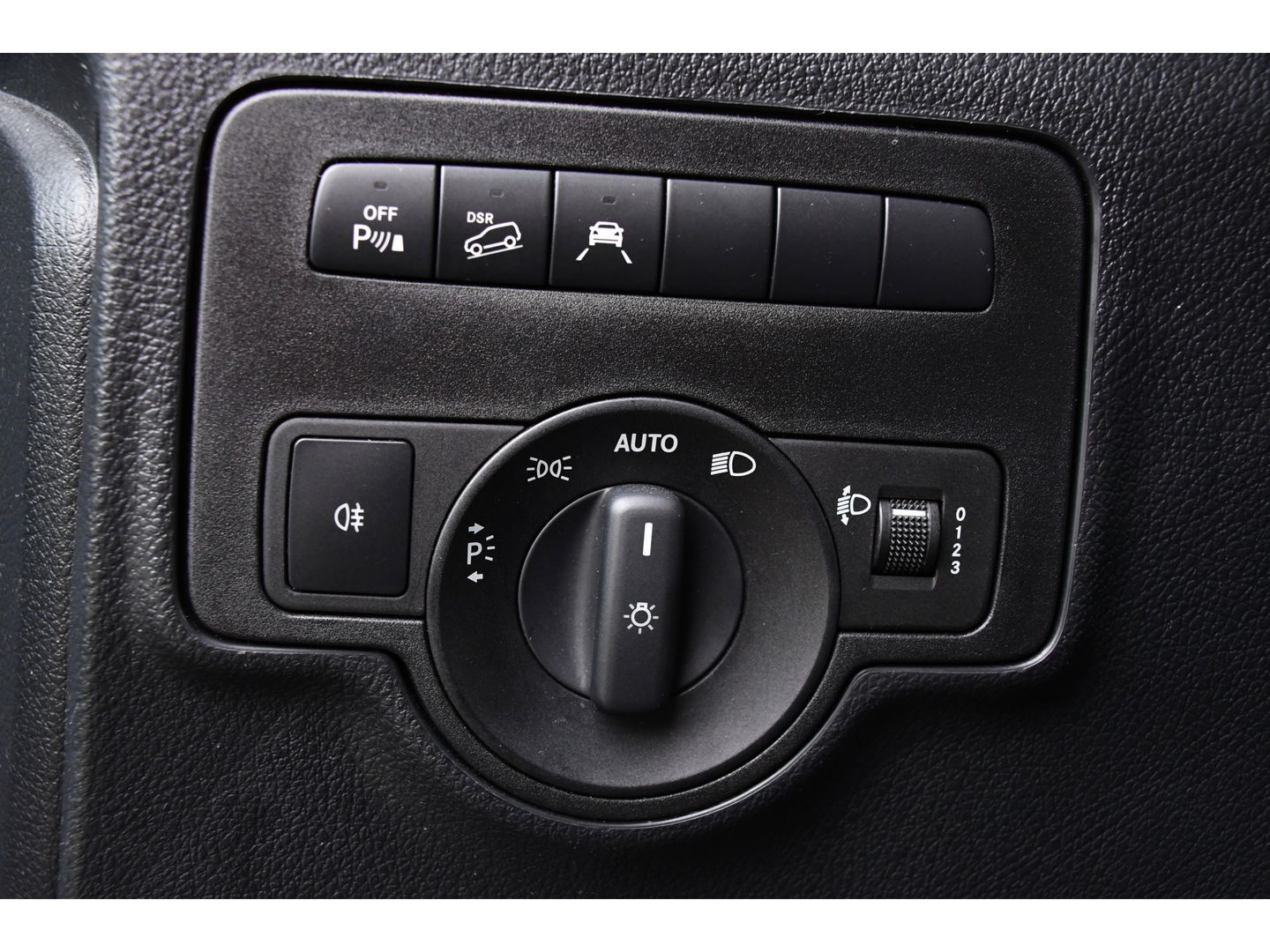 Mercedes-Benz Vito 119 CDI L3 DC Black Edition Cruise, Camera, Carplay, Leder, 190PK, LED, 2x Elektrische Schuifdeur, Uniek!