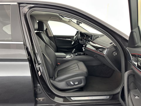 BMW 5 Serie 520d EDE Executive Aut. *FULL-LED | NAVI-FULLMAP | MEMORY-PACK | AMBIENT-LIGHT | DIGI-COCKPIT | CAMERA | ECC | PDC | CRUISE | 17''ALU*