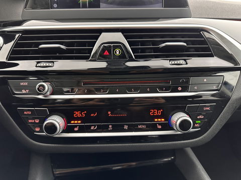 BMW 5 Serie 520d EDE Executive Aut. *FULL-LED | NAVI-FULLMAP | MEMORY-PACK | AMBIENT-LIGHT | DIGI-COCKPIT | CAMERA | ECC | PDC | CRUISE | 17''ALU*