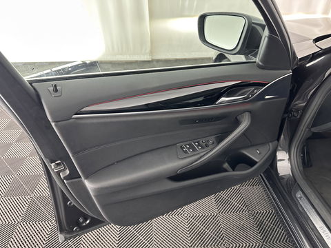 BMW 5 Serie 520d EDE Executive Aut. *FULL-LED | NAVI-FULLMAP | MEMORY-PACK | AMBIENT-LIGHT | DIGI-COCKPIT | CAMERA | ECC | PDC | CRUISE | 17''ALU*