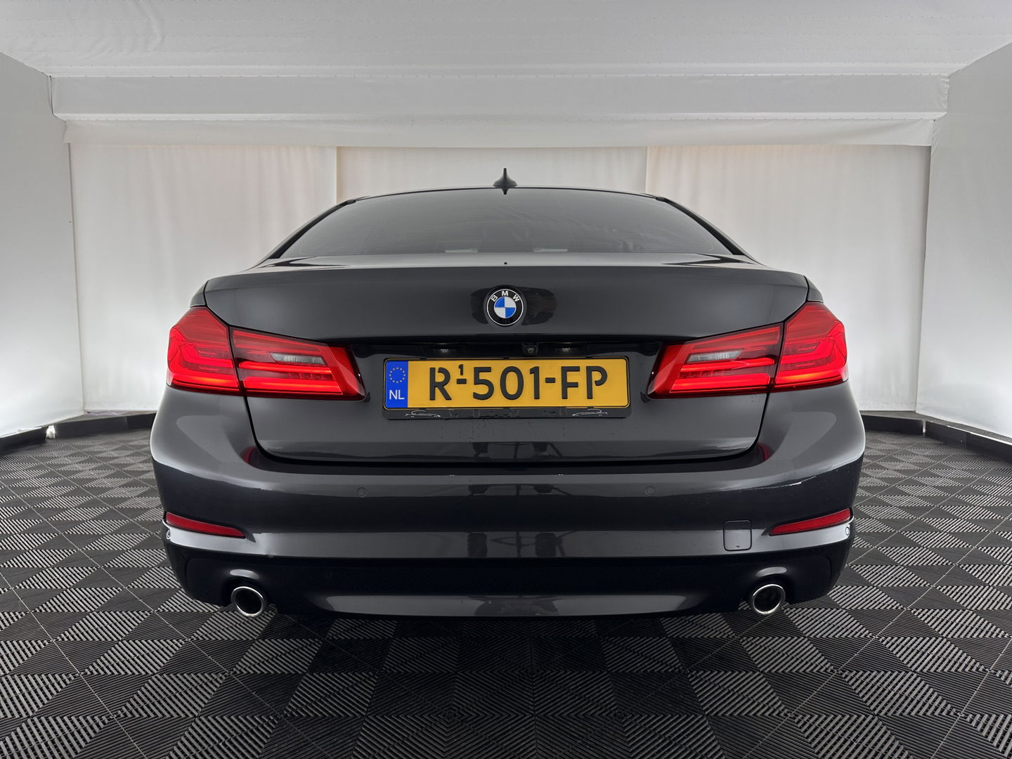 BMW 5 Serie 520d EDE Executive Aut. *FULL-LED | NAVI-FULLMAP | MEMORY-PACK | AMBIENT-LIGHT | DIGI-COCKPIT | CAMERA | ECC | PDC | CRUISE | 17''ALU*