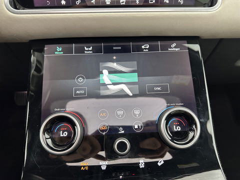 Land Rover Range Rover Velar 3.0 V6 AWD First Edition Aut. *PANO | FULL-LEATHER | HEAD-UP | FULL-LED | MERIDIAN-SOUND | NAVI-FULLMAP | DIGI-COCKPIT | CAMERA | ECC | PDC | CRUISE | KEYLESS | BLIND-SPOT | 22''ALU*