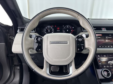 Land Rover Range Rover Velar 3.0 V6 AWD First Edition Aut. *PANO | FULL-LEATHER | HEAD-UP | FULL-LED | MERIDIAN-SOUND | NAVI-FULLMAP | DIGI-COCKPIT | CAMERA | ECC | PDC | CRUISE | KEYLESS | BLIND-SPOT | 22''ALU*