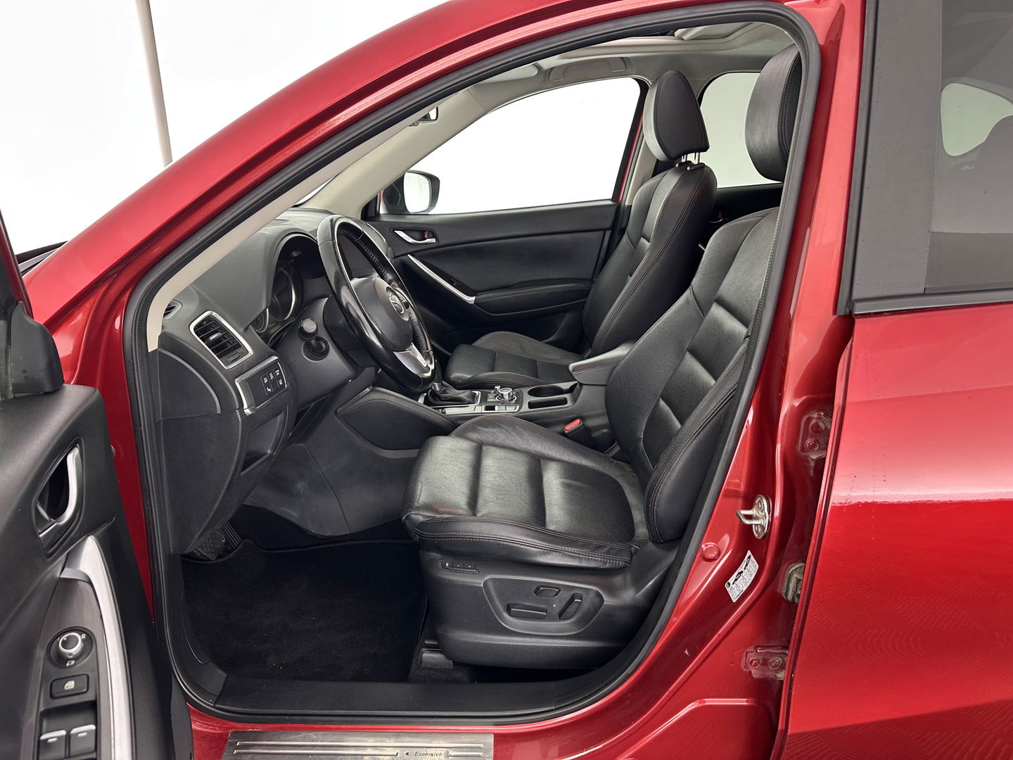 Mazda CX-5 2.2d SkyActiv-D 175 GT-M 4WD Aut. *PANO | FULL-LED | FULL-LEATHER | NAVI-FULLMAP | BOSE-SOUND | KEYLESS | CAMERA | ECC | PDC | CRUISE | TOWBAR*