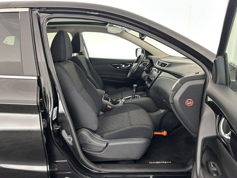 Nissan QASHQAI 1.5 dCi Connect Edition *PANO | NAVI-FULLMAP | KEYLESS | CAMERA | COMFORT-SEATS | ECC | PDC | CRUISE | 17''ALU*