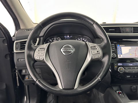 Nissan QASHQAI 1.5 dCi Connect Edition *PANO | NAVI-FULLMAP | KEYLESS | CAMERA | COMFORT-SEATS | ECC | PDC | CRUISE | 17''ALU*