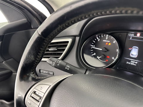 Nissan QASHQAI 1.5 dCi Connect Edition *PANO | NAVI-FULLMAP | KEYLESS | CAMERA | COMFORT-SEATS | ECC | PDC | CRUISE | 17''ALU*