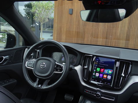 Volvo XC60 T8 407PK AWD / Inscription / panoramadak / 360° / LED