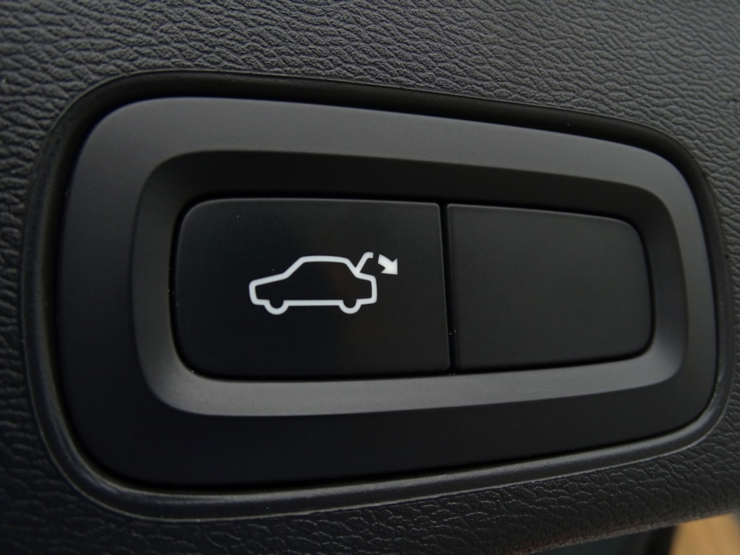 Volvo XC60 T8 407PK AWD / Inscription / panoramadak / 360° / LED