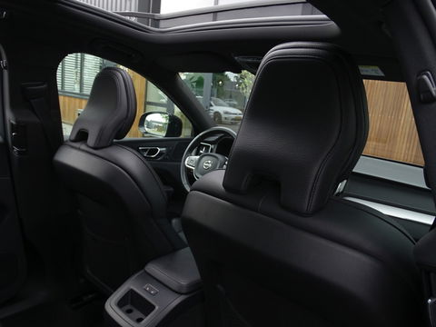 Volvo XC60 T8 407PK AWD / Inscription / panoramadak / 360° / LED
