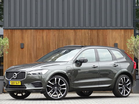 Volvo XC60 T8 407PK AWD / Inscription / panoramadak / 360° / LED