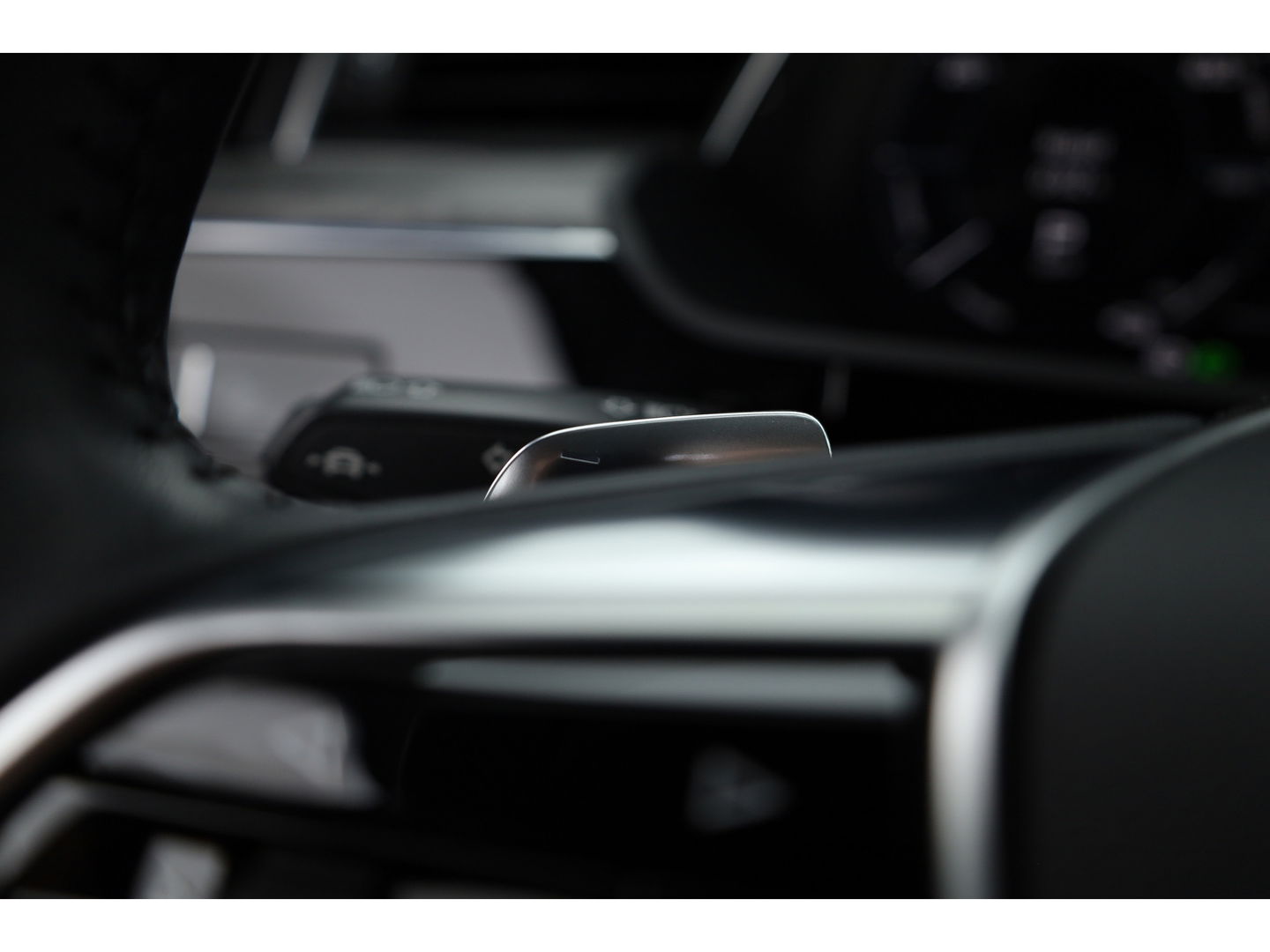 Audi e-tron e-tron 55 quattro advanced 95 kWh | Pano | HUD | Soft Close | Bang & Olufsen | Stoelventilatie | Afn. Trekhaak