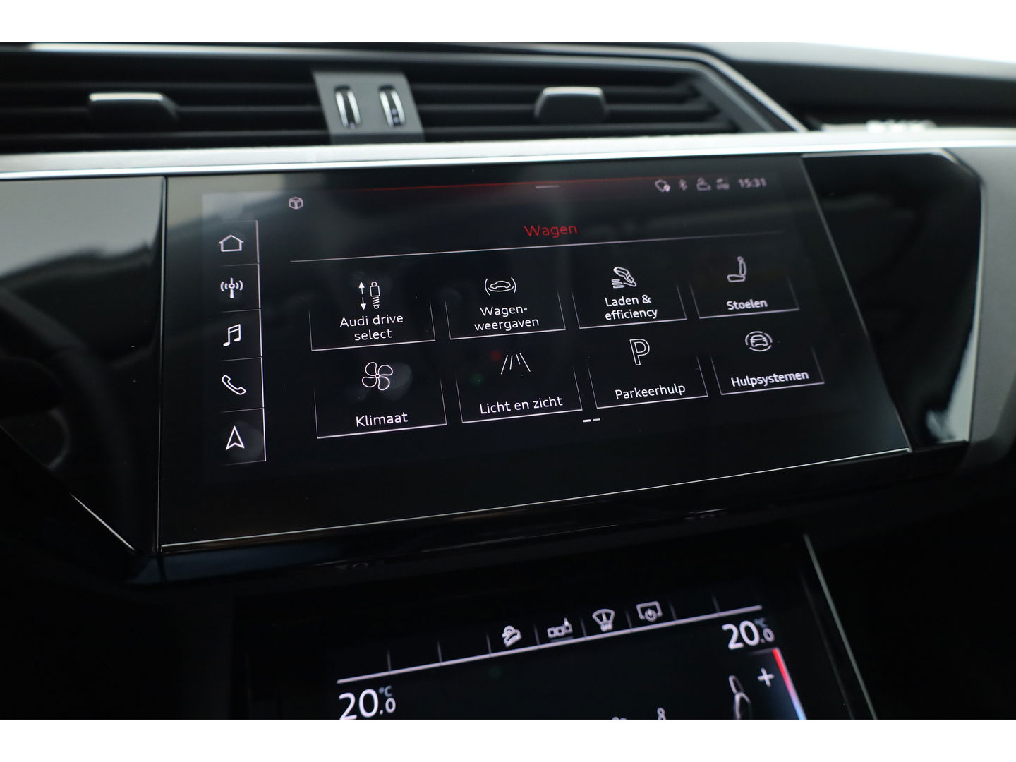 Audi e-tron e-tron 55 quattro advanced 95 kWh | Pano | HUD | Soft Close | Bang & Olufsen | Stoelventilatie | Afn. Trekhaak