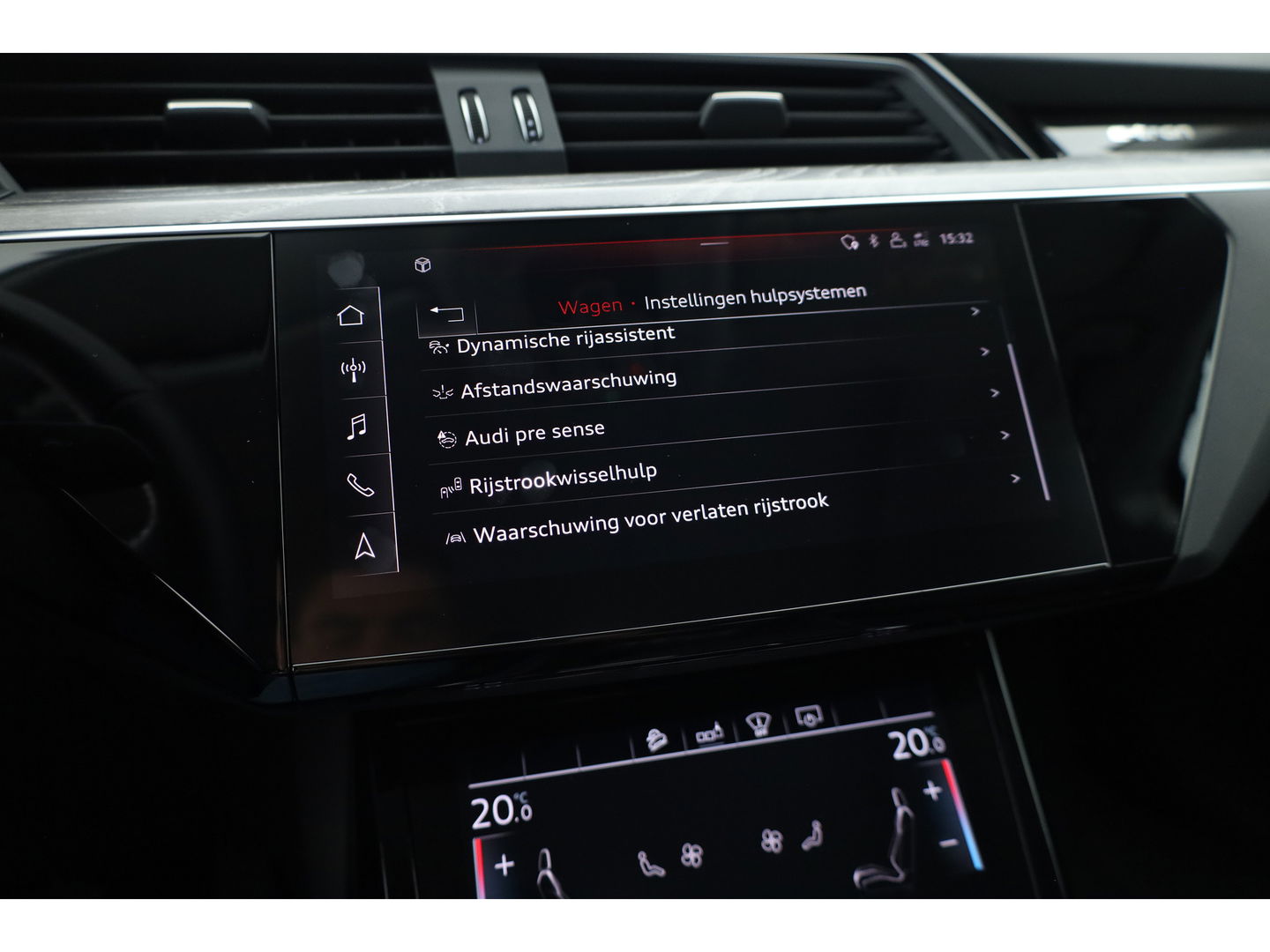 Audi e-tron e-tron 55 quattro advanced 95 kWh | Pano | HUD | Soft Close | Bang & Olufsen | Stoelventilatie | Afn. Trekhaak
