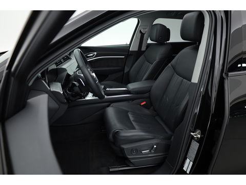 Audi e-tron e-tron 55 quattro advanced 95 kWh | Pano | HUD | Soft Close | Bang & Olufsen | Stoelventilatie | Afn. Trekhaak