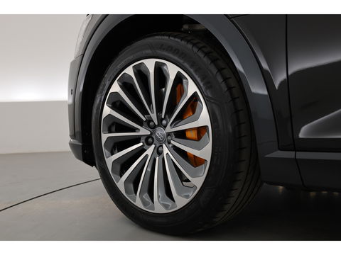 Audi e-tron e-tron 55 quattro advanced 95 kWh | Pano | HUD | Soft Close | Bang & Olufsen | Stoelventilatie | Afn. Trekhaak