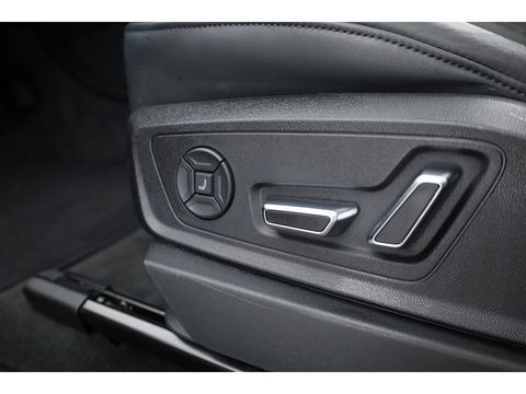Audi e-tron e-tron 55 quattro advanced 95 kWh | Pano | HUD | Soft Close | Bang & Olufsen | Stoelventilatie | Afn. Trekhaak