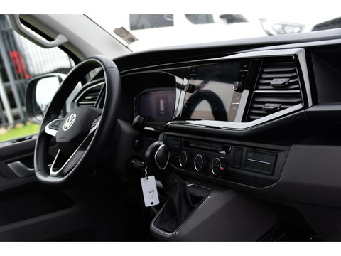 Volkswagen Transporter 2.0 TDI L1H1 30 Bulli Virtual, Adaptieve Cruise, Carplay, LED, 150PK, Multimedia, NAVI, Standkachel, Stoelverwarming,