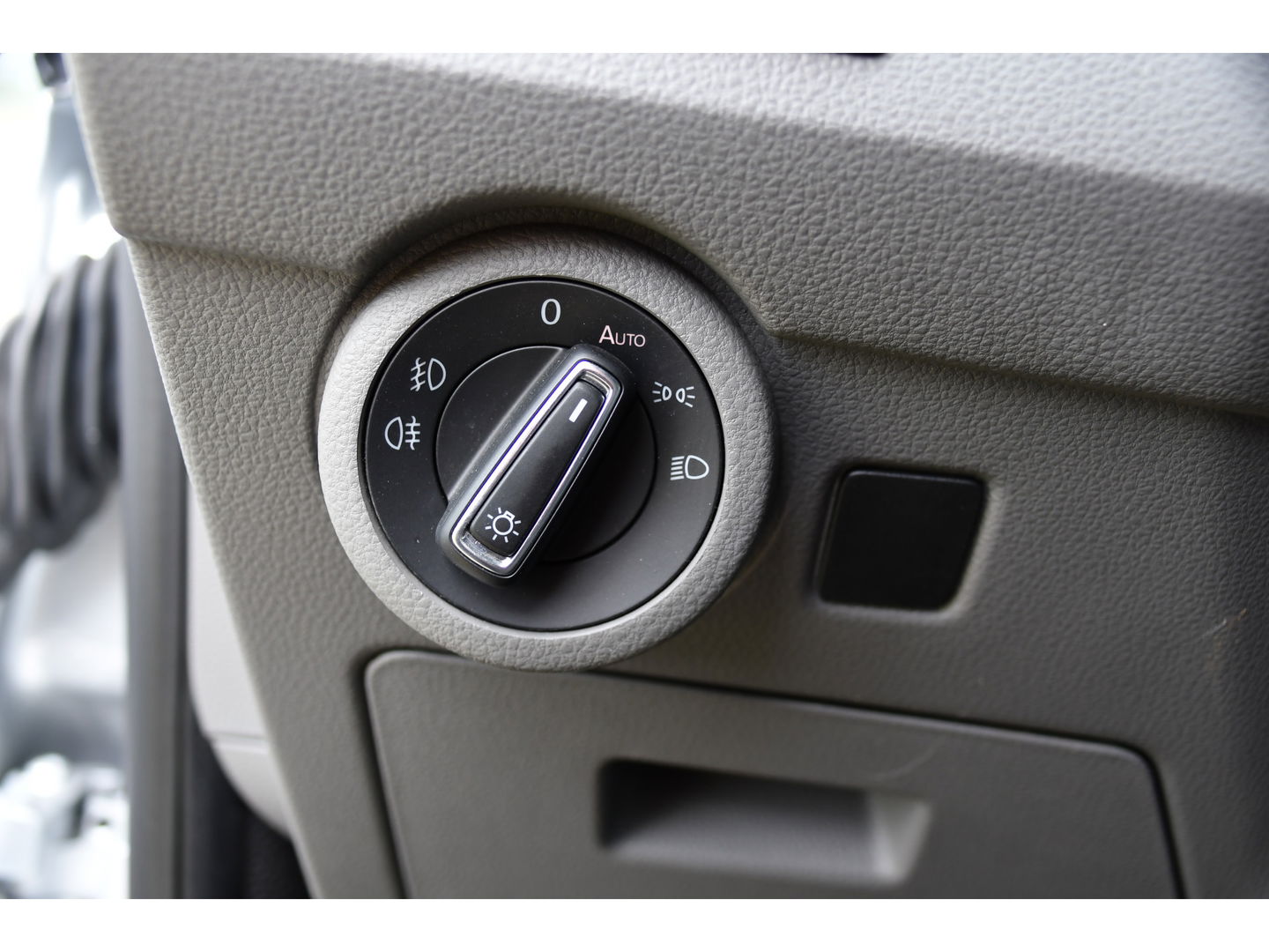 Volkswagen Transporter 2.0 TDI L1H1 30 Bulli Virtual, Adaptieve Cruise, Carplay, LED, 150PK, Multimedia, NAVI, Standkachel, Stoelverwarming,