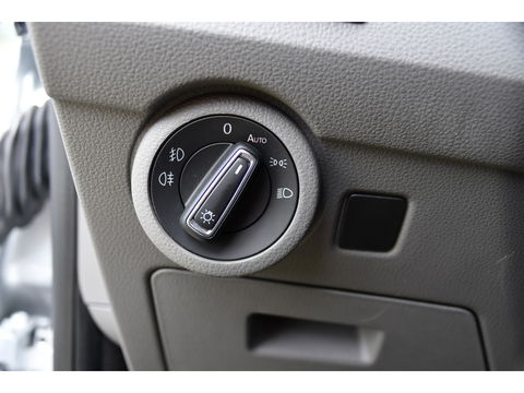 Volkswagen Transporter 2.0 TDI L1H1 30 Bulli Virtual, Adaptieve Cruise, Carplay, LED, 150PK, Multimedia, NAVI, Standkachel, Stoelverwarming,