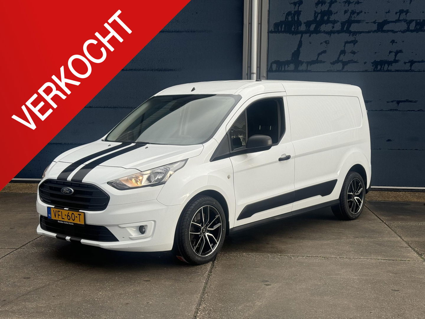 Ford Transit Connect 1.5 EcoBlue L2 Trend AIRCO / NAVI / AUTOMAAT / 3 ZITS / N.A.P