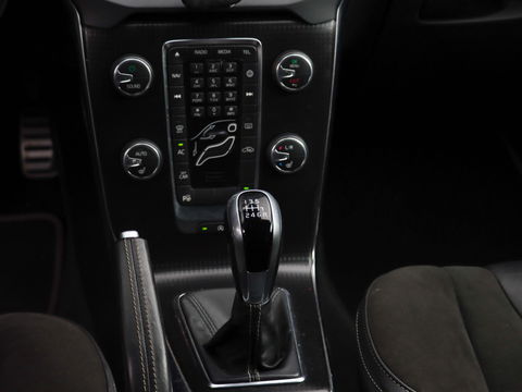Volvo V40 2.0 D2 R-Design 150PK