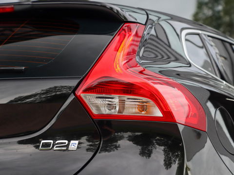 Volvo V40 2.0 D2 R-Design 150PK