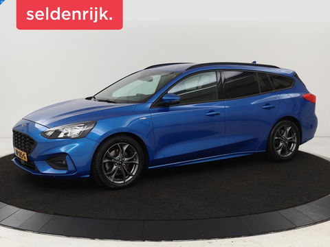 Ford Focus 1.0 EcoBoost ST Line | Stoel & stuurverwarming | Camera | Trekhaak | Climate control | Carplay | Navigatie | Cruise control