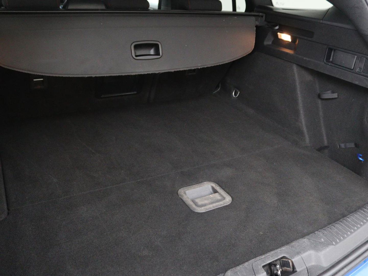 Ford Focus 1.0 EcoBoost ST Line | Stoel & stuurverwarming | Camera | Trekhaak | Climate control | Carplay | Navigatie | Cruise control