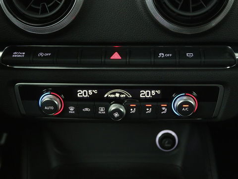 Audi A3 30 TFSI Sport | Full LED | Sportstoelen | Navigatie | Climate control | Bluetooth | Cruise control | Parkeerhulp