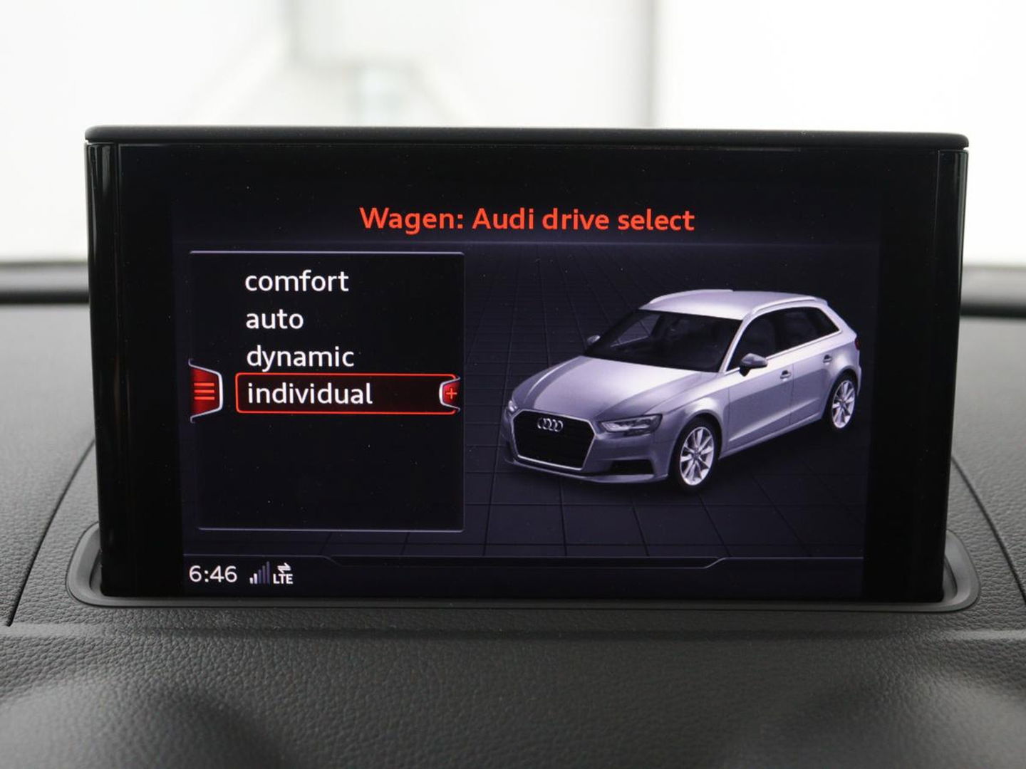 Audi A3 30 TFSI Sport | Full LED | Sportstoelen | Navigatie | Climate control | Bluetooth | Cruise control | Parkeerhulp