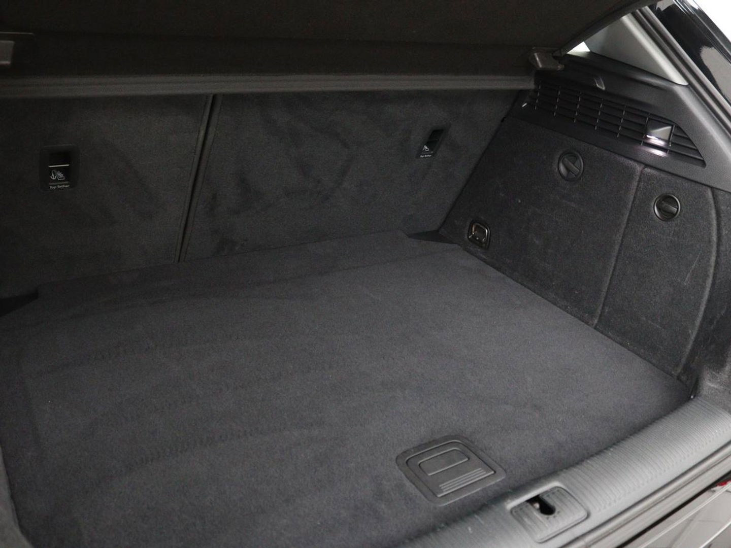 Audi A3 30 TFSI Sport | Full LED | Sportstoelen | Navigatie | Climate control | Bluetooth | Cruise control | Parkeerhulp
