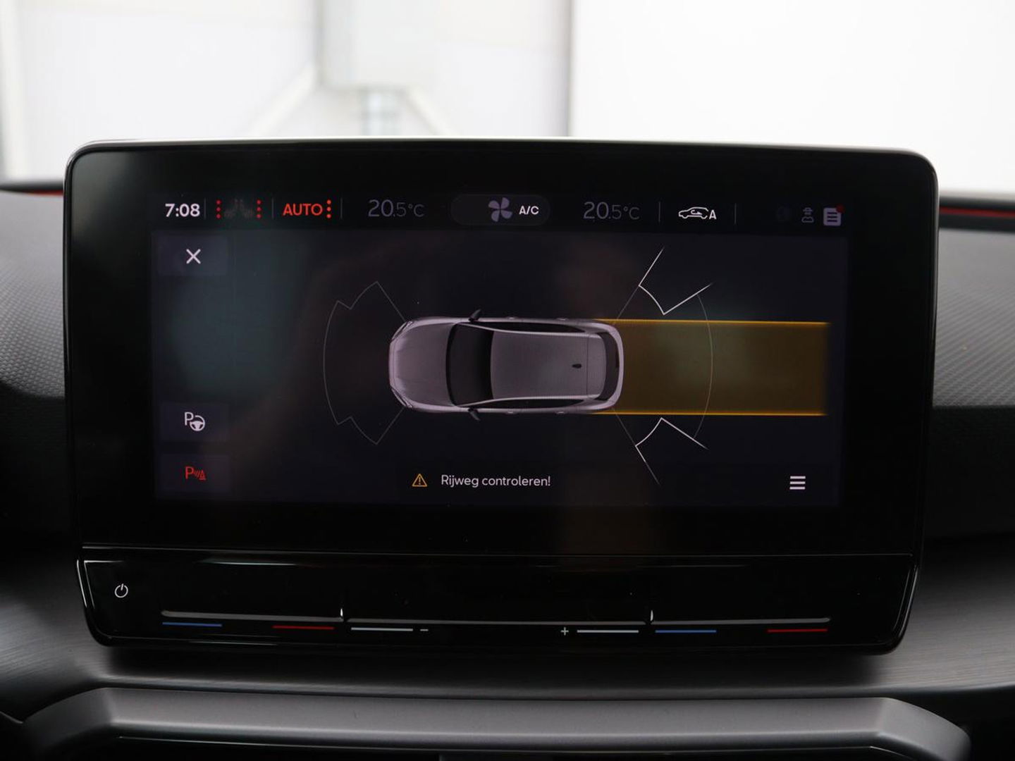 SEAT Leon 1.5 eTSI FR Intens | Stoel & stuurverwarming | Trekhaak | Adaptive cruise | Navigatie | Parkeerhulp | Full LED