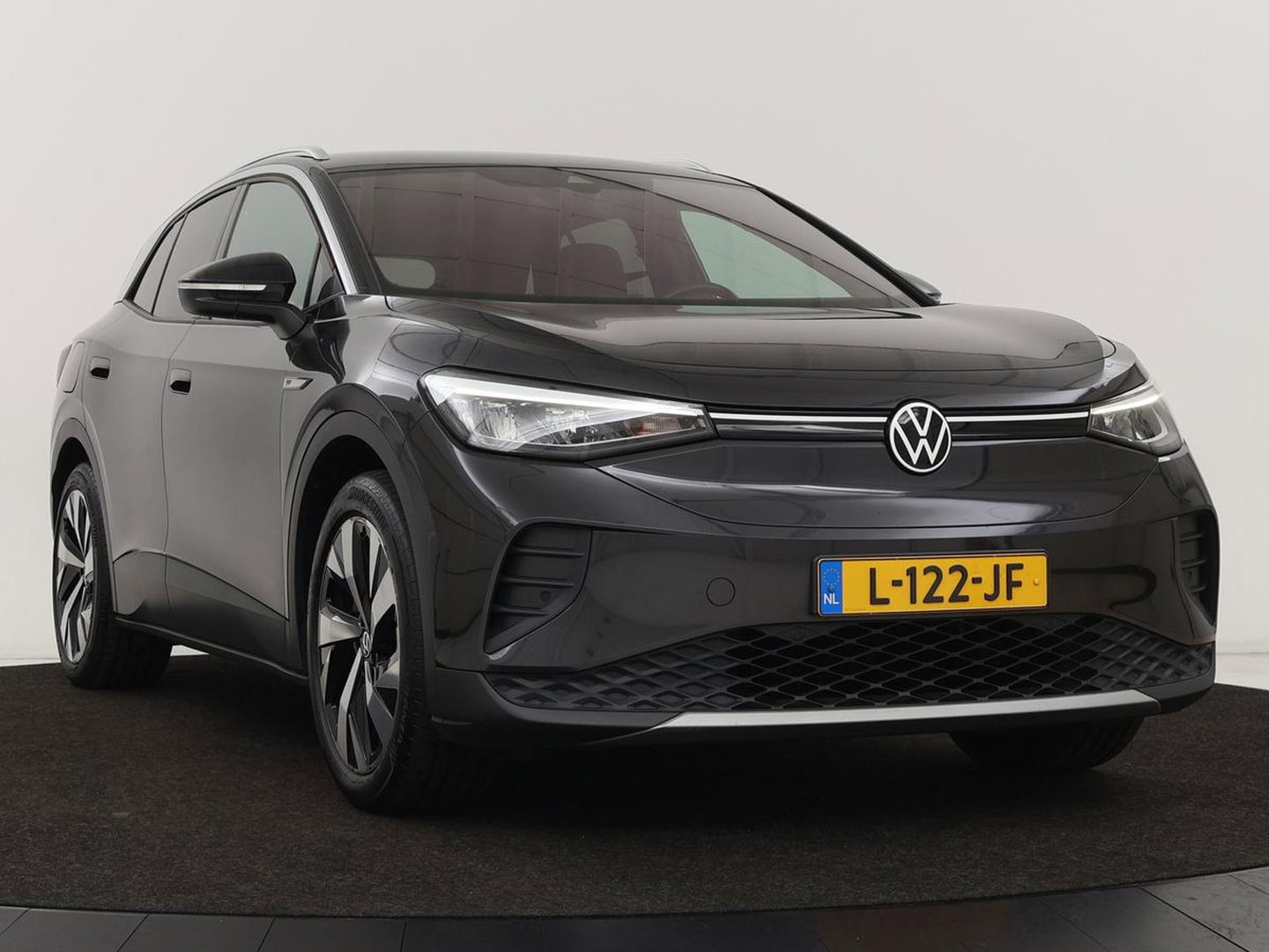 Volkswagen ID.4 First 77 kWh | Warmtepomp | Stoel & stuurverwarming | Carplay | Adaptive cruise | Full LED | Half leder | Navigatie | Parkeerhulp