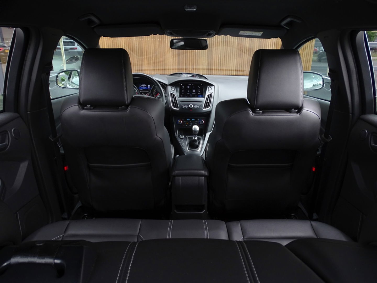 Ford Focus ST MK3 2.0T 289PK / Recaro / Milltek / Airtac / LED