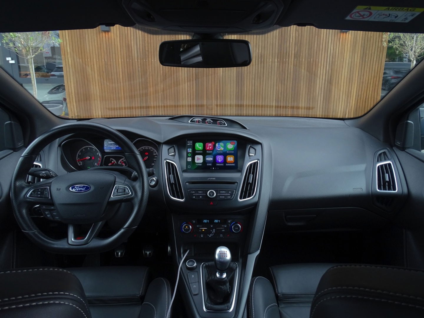 Ford Focus ST MK3 2.0T 289PK / Recaro / Milltek / Airtac / LED