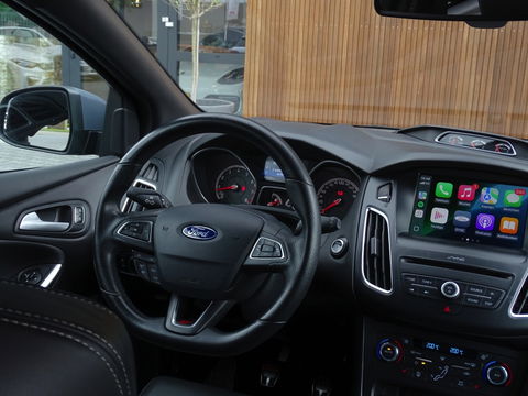 Ford Focus ST MK3 2.0T 289PK / Recaro / Milltek / Airtac / LED