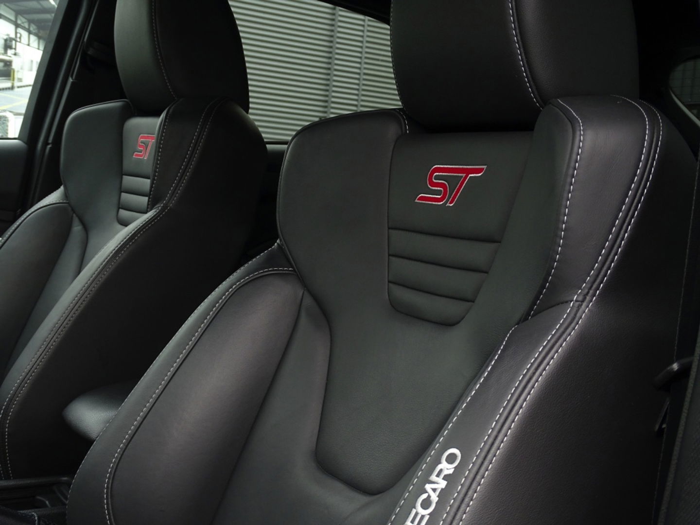 Ford Focus ST MK3 2.0T 289PK / Recaro / Milltek / Airtac / LED