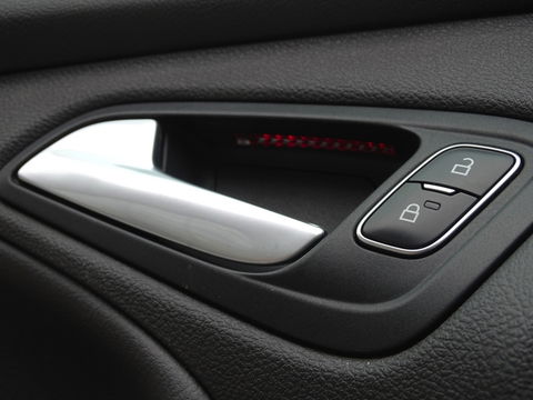 Ford Focus ST MK3 2.0T 289PK / Recaro / Milltek / Airtac / LED