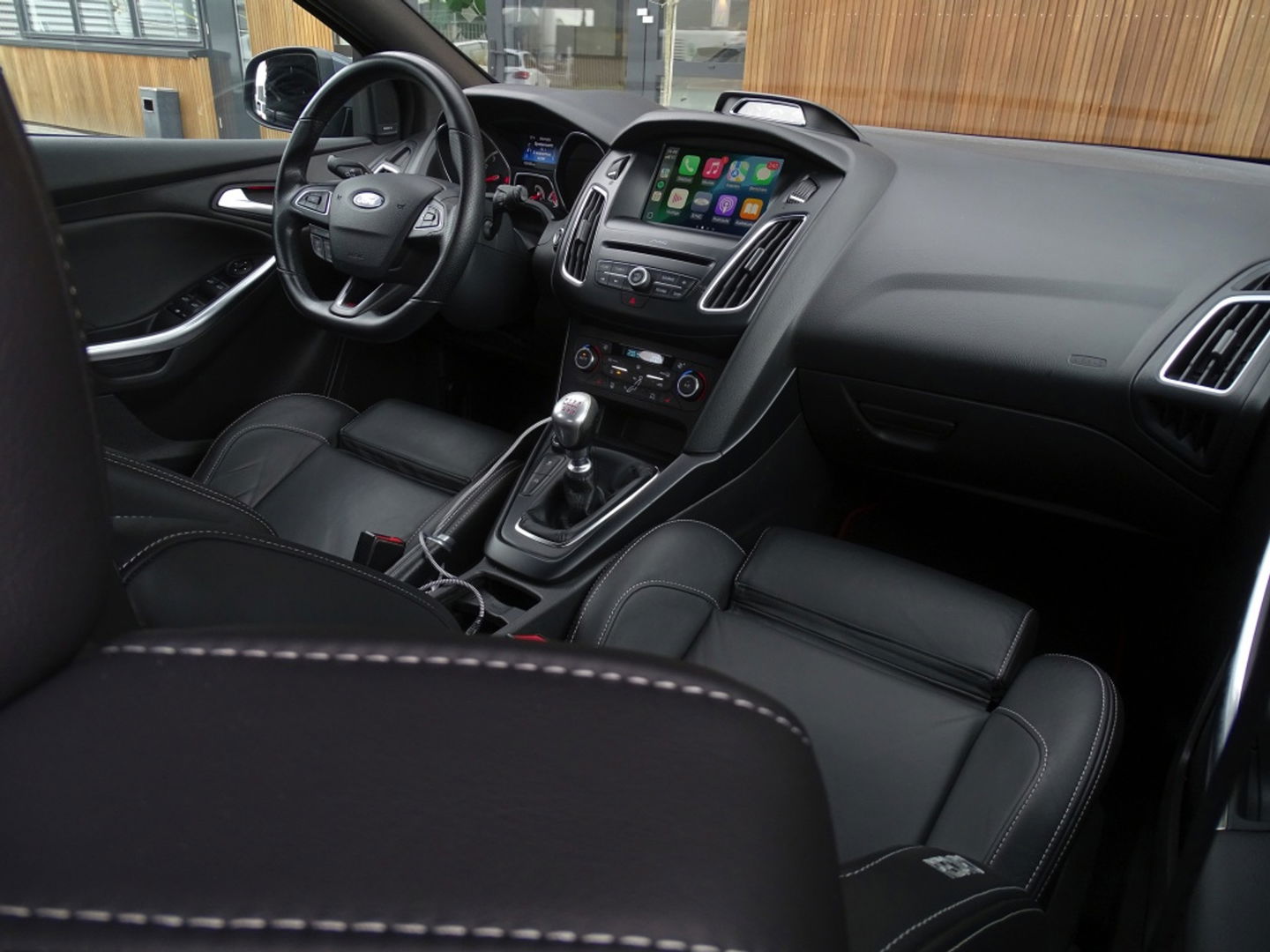 Ford Focus ST MK3 2.0T 289PK / Recaro / Milltek / Airtac / LED